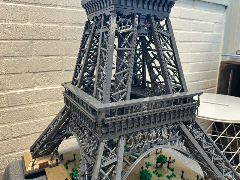 Review LEGO Eiffeltoren ICONS
